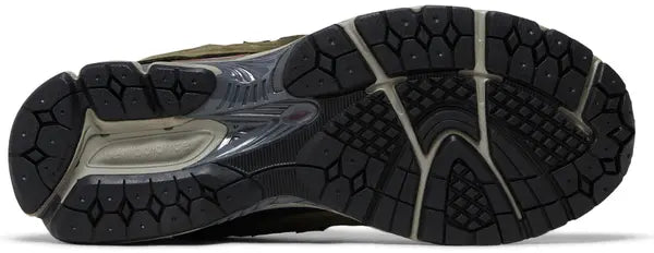 New Balance 2002R Protection Pack Dark Moss