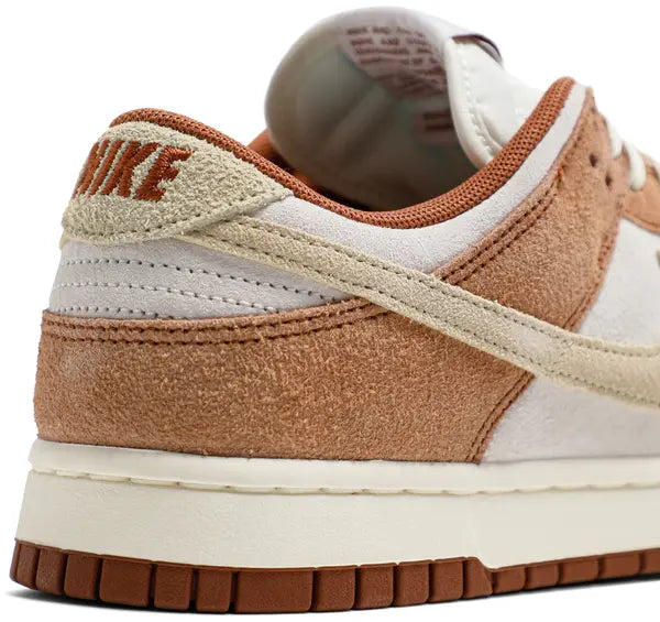 Nike Dunk Low Medium Curry
