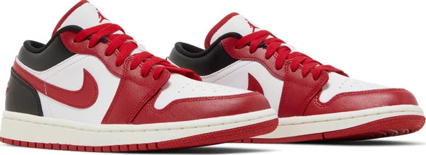 Jordan 1 Low Reverse Black Toe (W)