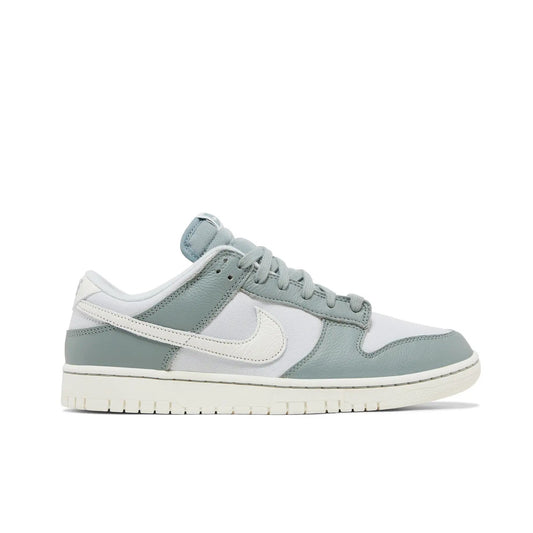 Nike Dunk Low Mica Green