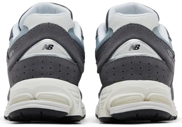 New Balance 2002R Magnent Lead