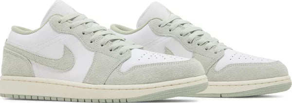 Jordan 1 Low SE Seafoam