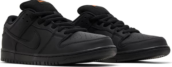 Nike SB Dunk Low Pro Triple Black