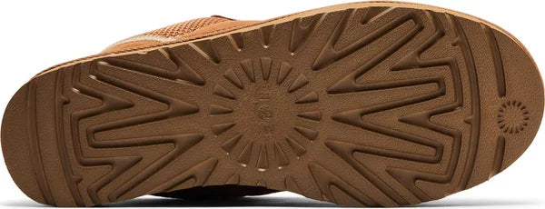 UGG Lowmel Chestnut 