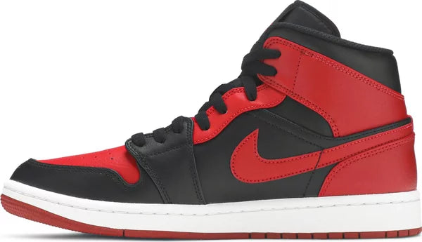 Jordan 1 Mid zakázáno