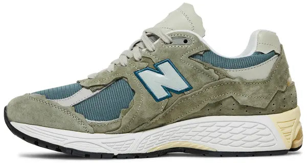New Balance 2002R Protection Pack Mirage Grey