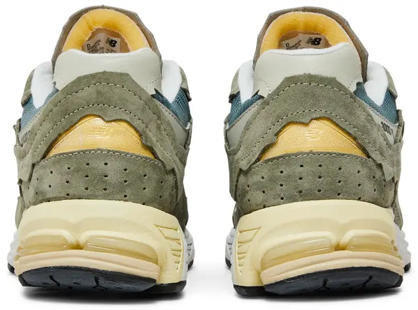 New Balance 2002R Protection Pack Mirage Grey